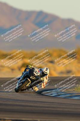 media/Jan-21-2023-CVMA (Sat) [[b9eef8ba1f]]/Race 13 500 Supersport-350 Supersport/